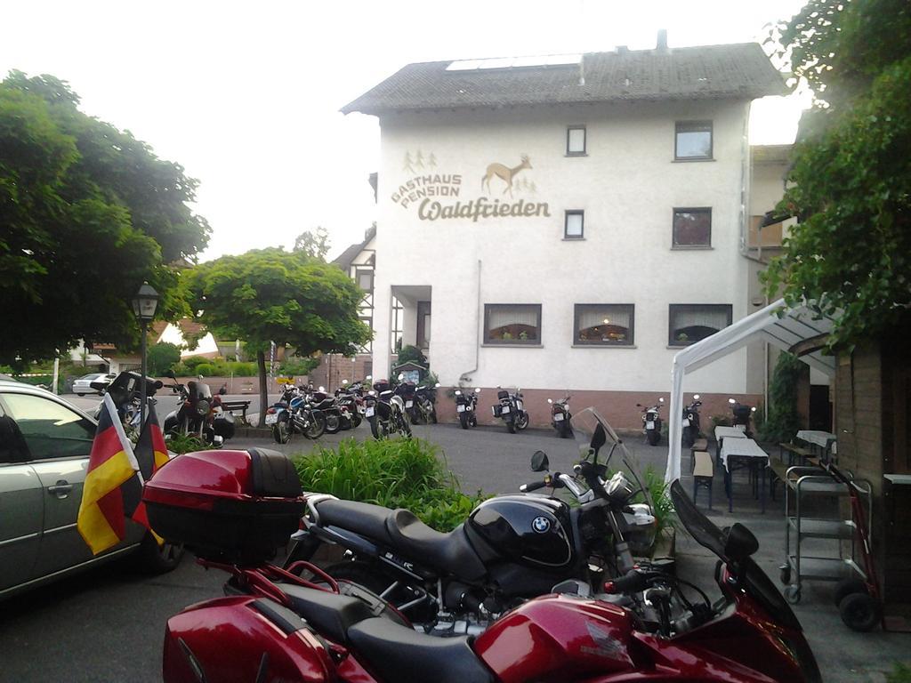 Landgasthof Waldfrieden Hostal Wildensee Exterior foto